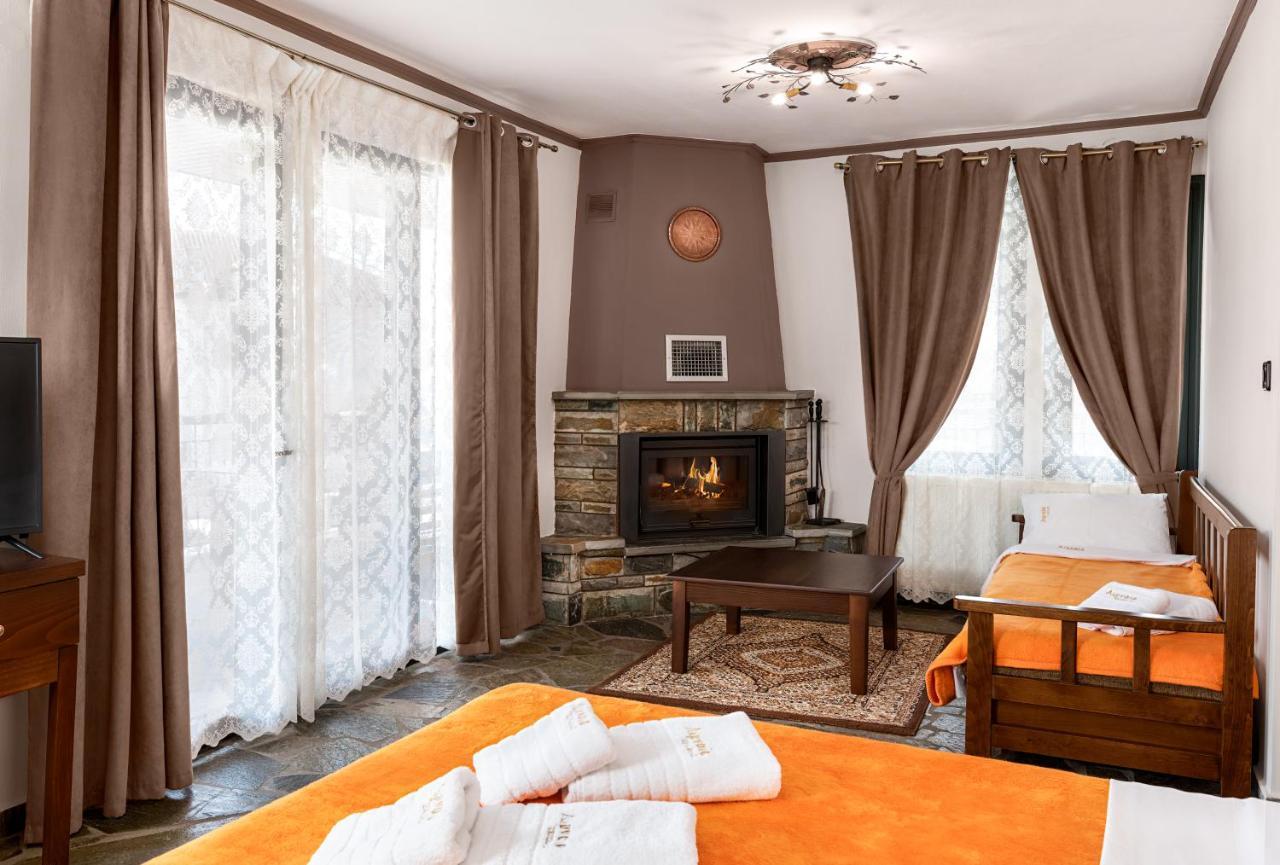Limnaio Otel Khrisokhórafa Dış mekan fotoğraf