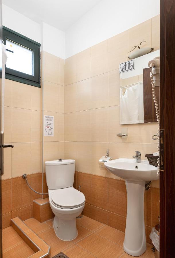Limnaio Otel Khrisokhórafa Dış mekan fotoğraf